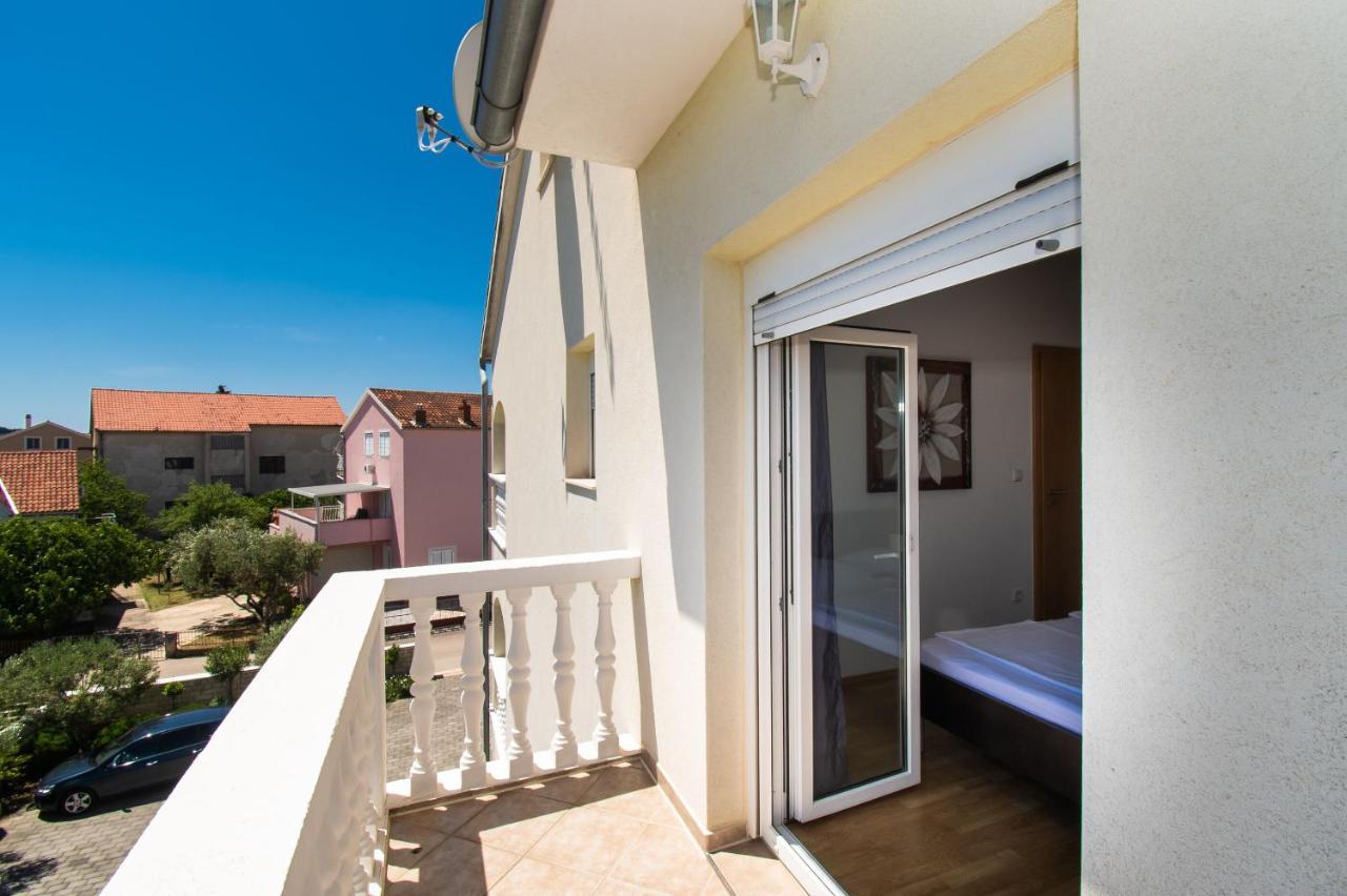 Apartments Kendes Vodice Exterior foto